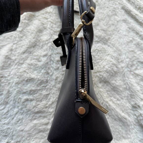 Matt & Nat Gessi Mini Vegan Leather Satchel / Crossbody Bag - Picture 5 of 15